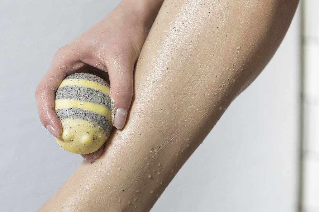 Lush - Scrubee Body Butter