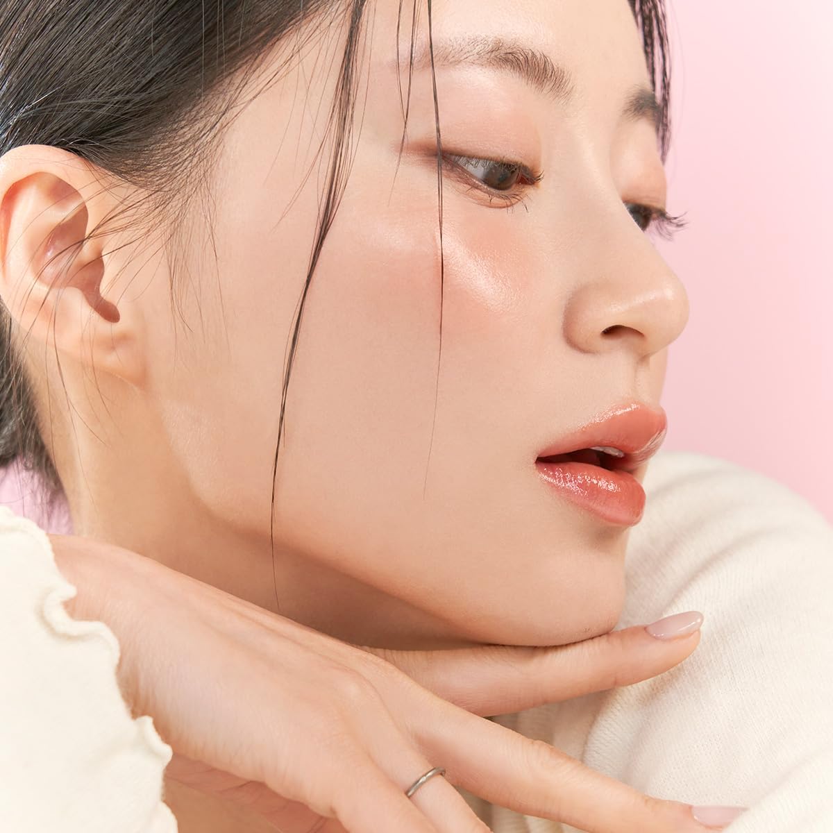 Romand Glasting Balm Shade Kaya Fig