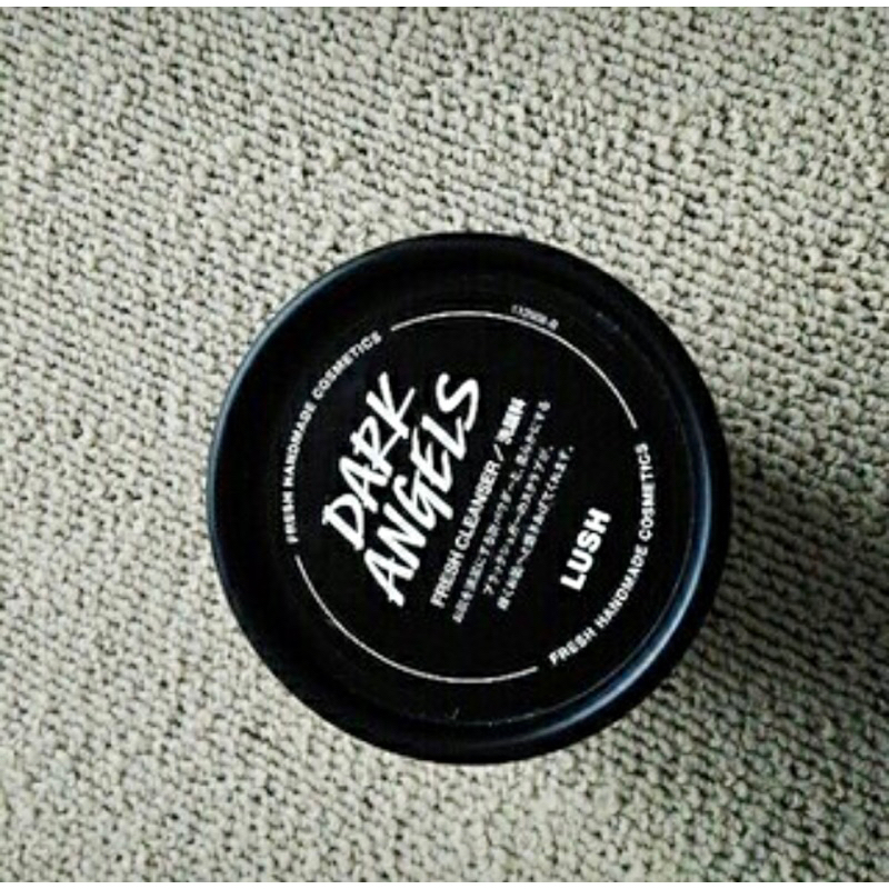 Lush - Dark Angels CLEANSER 100g